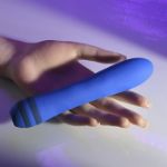 Picture of The Pleaser - Silicone Rechargeable - Blue